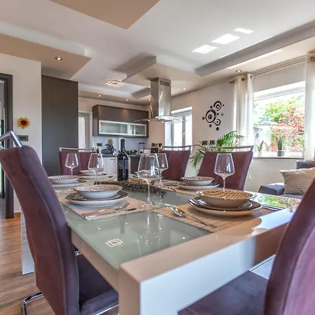 In With Wifi Šmarje