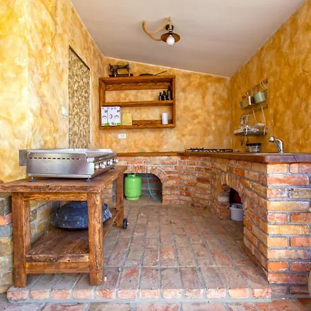 3 Bedroom Awesome In