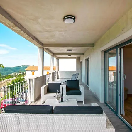 3 Bedroom Awesome In