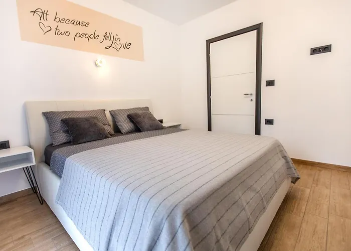 Appartamento In With Wifi