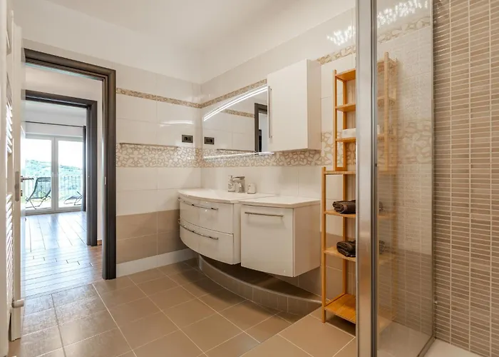 In With Wifi Šmarje